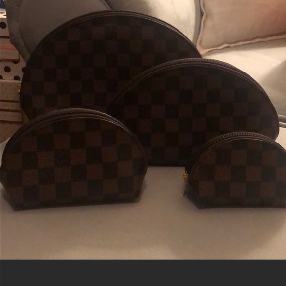 Handbags - Set of 4 cosmetic bags in brown checkered pattern